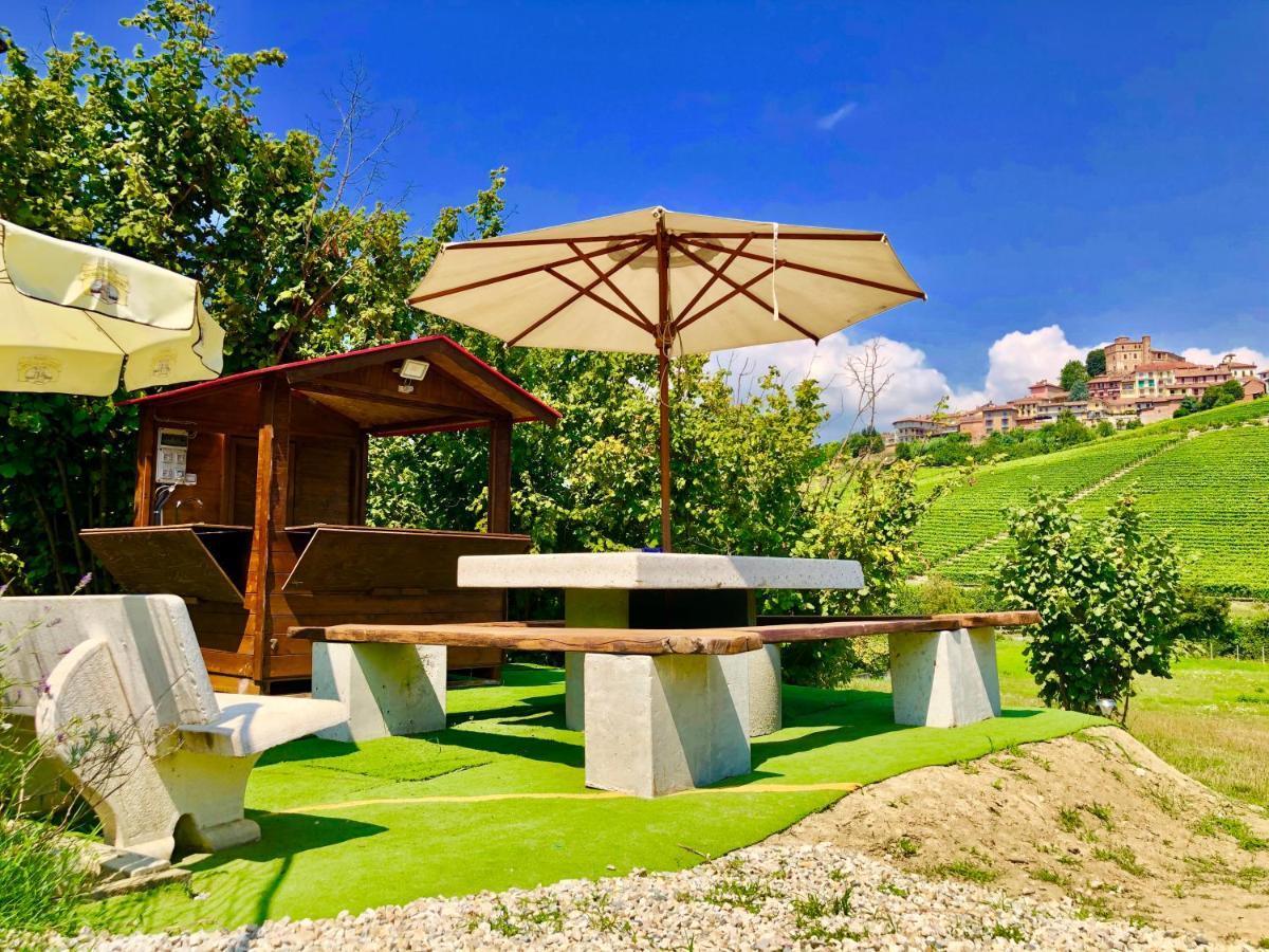 Wellness Suite Na' Canuna' Roddi Екстериор снимка