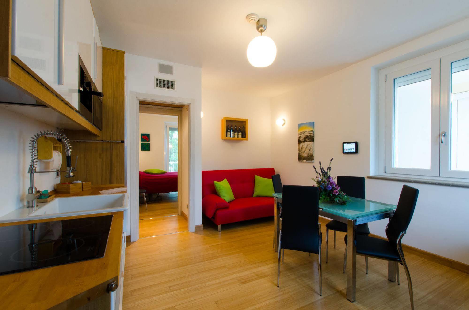 Wellness Suite Na' Canuna' Roddi Екстериор снимка